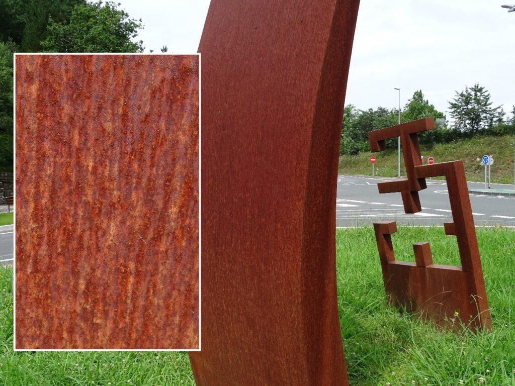 Detalle oxidación escultura en acero corten