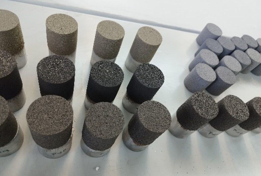 Probetas moldes de arena fabricados mediante tecnología de activación alcalina