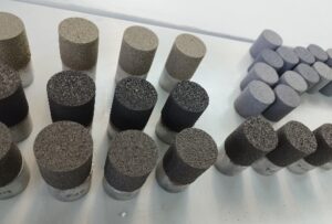 Probetas moldes de arena fabricados mediante tecnología de activación alcalina